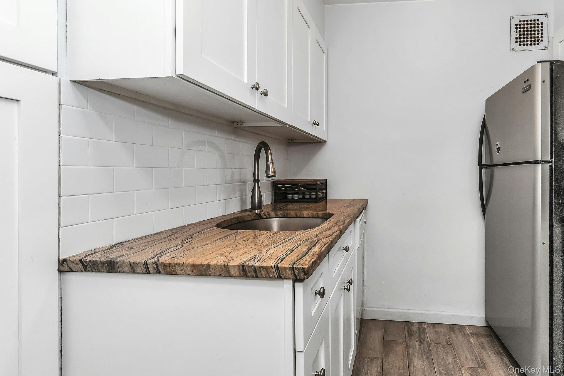 840 Shore Road #3 E — photo 10