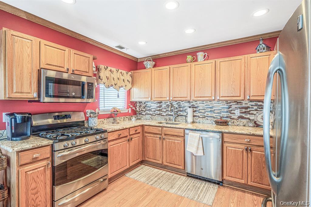 63 Madison Circle — photo 11