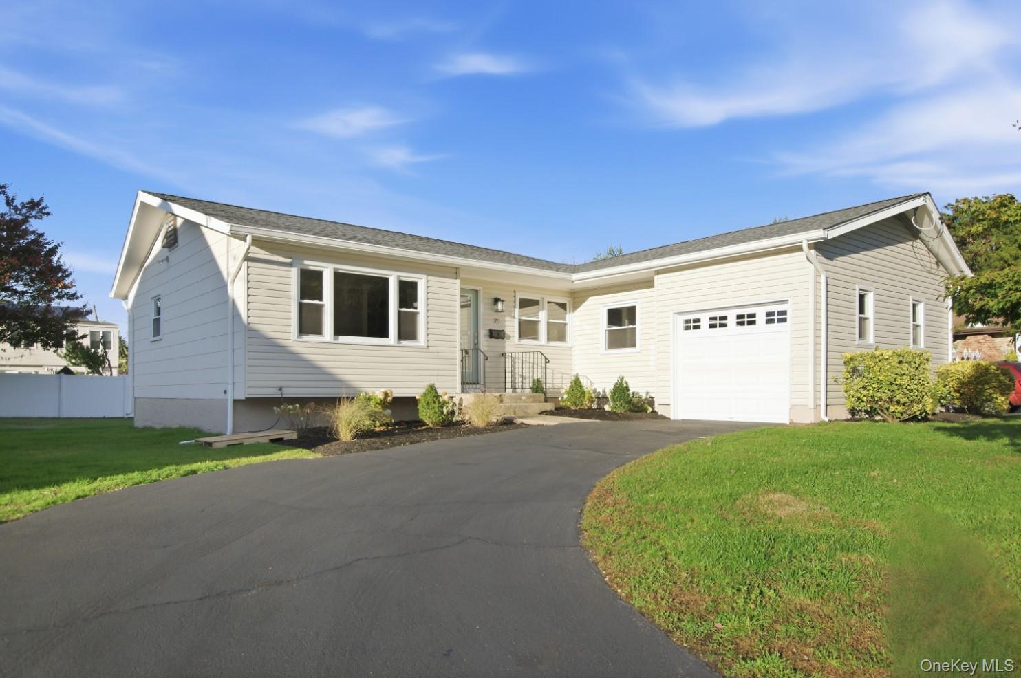 71 Roderick Road
