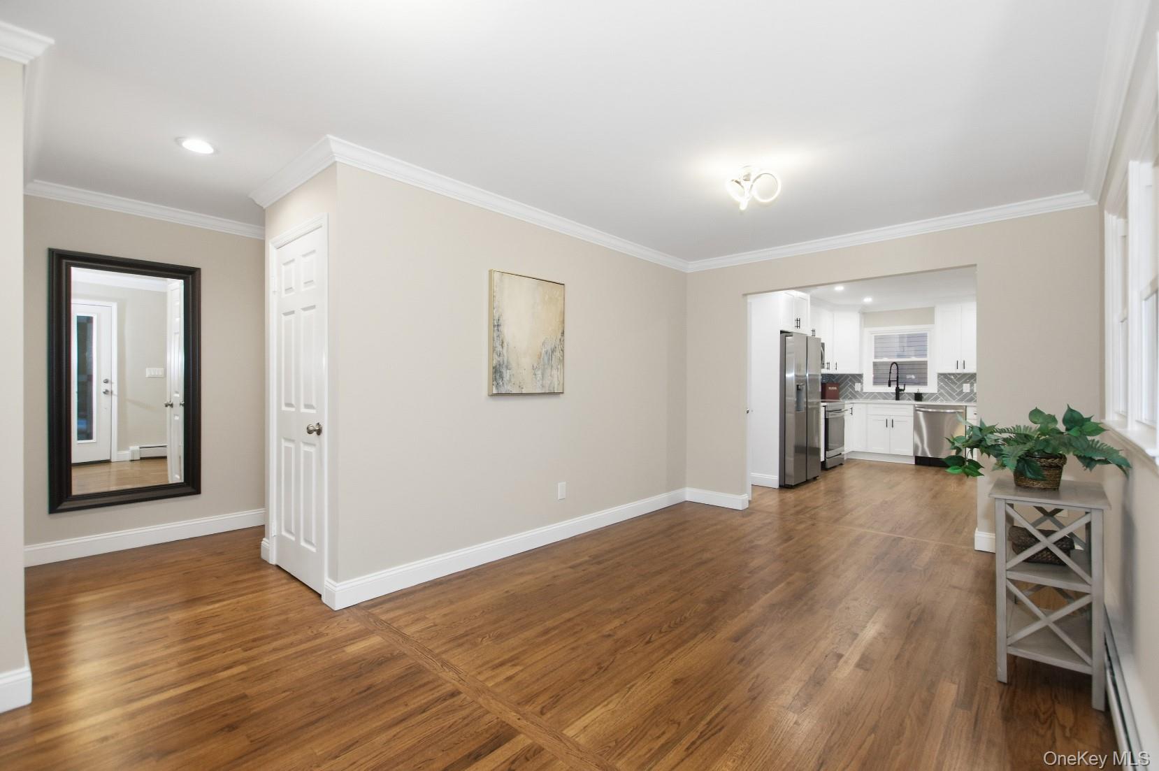 71 Roderick Road — photo 5