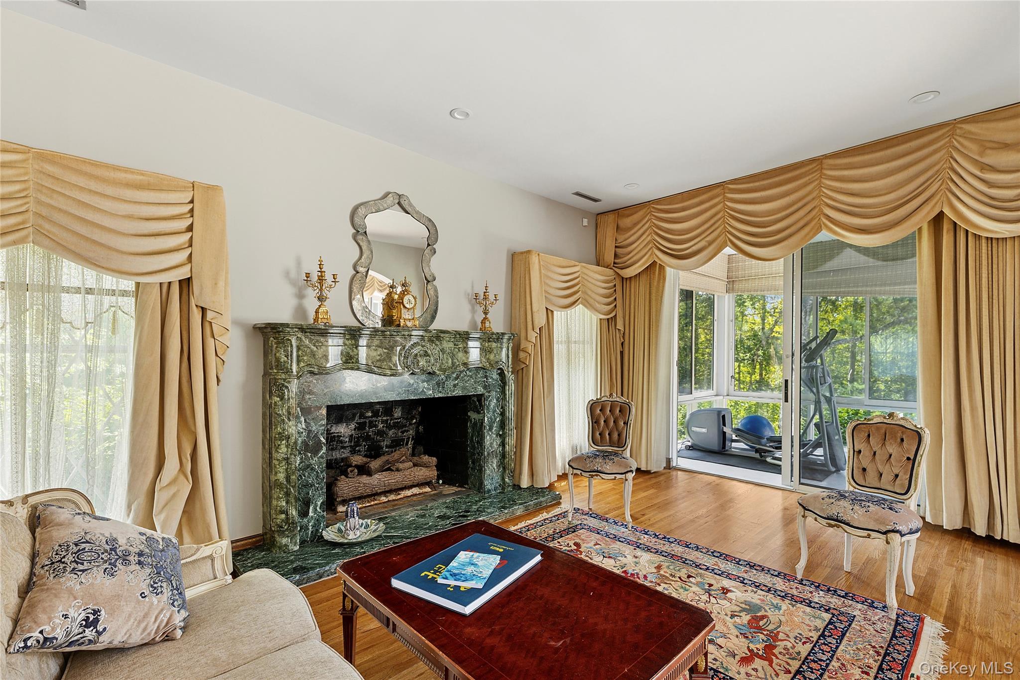 13 Chanticlare Drive — photo 24