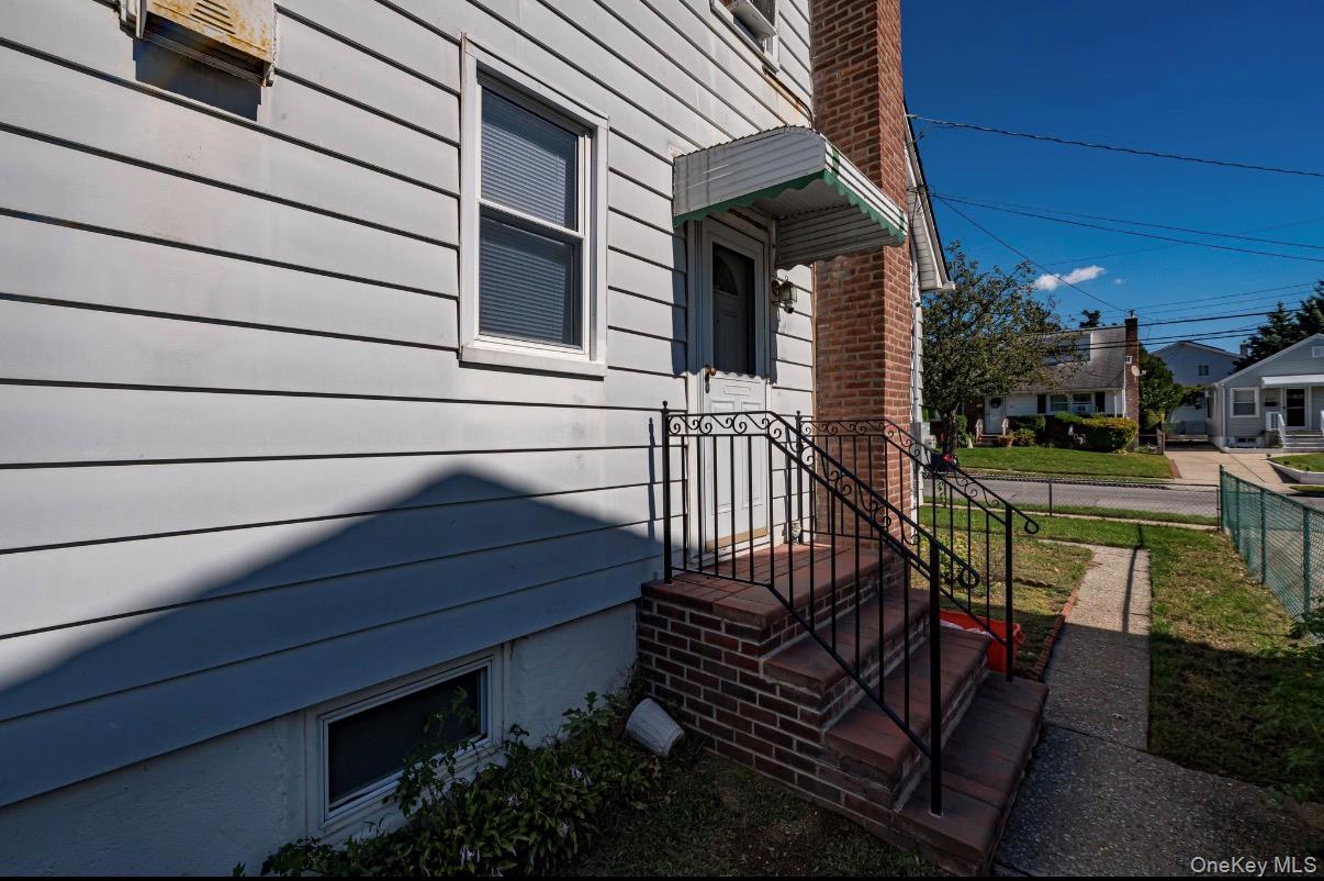 234 Keller Avenue — photo 18