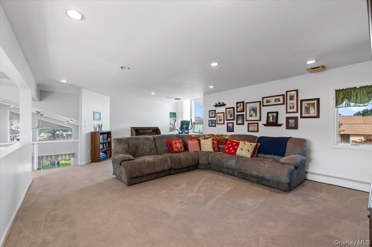 2 Fairfax Road — photo 15