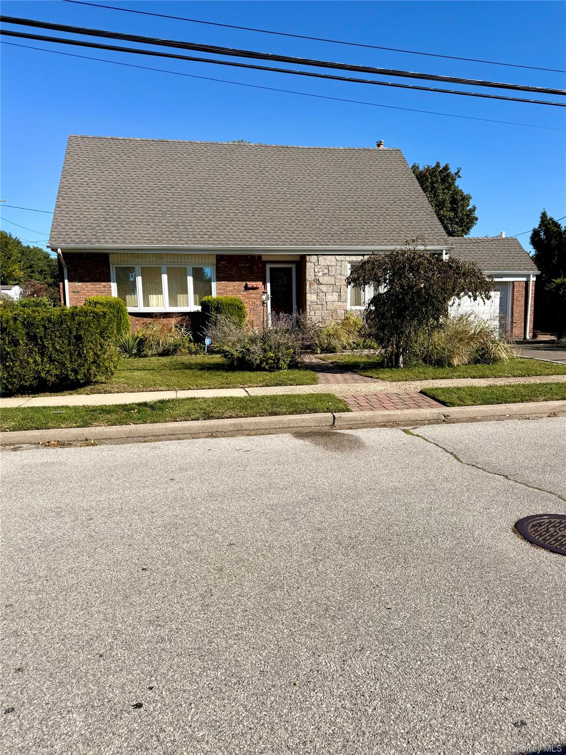 1418 Webster Street, Floral Park