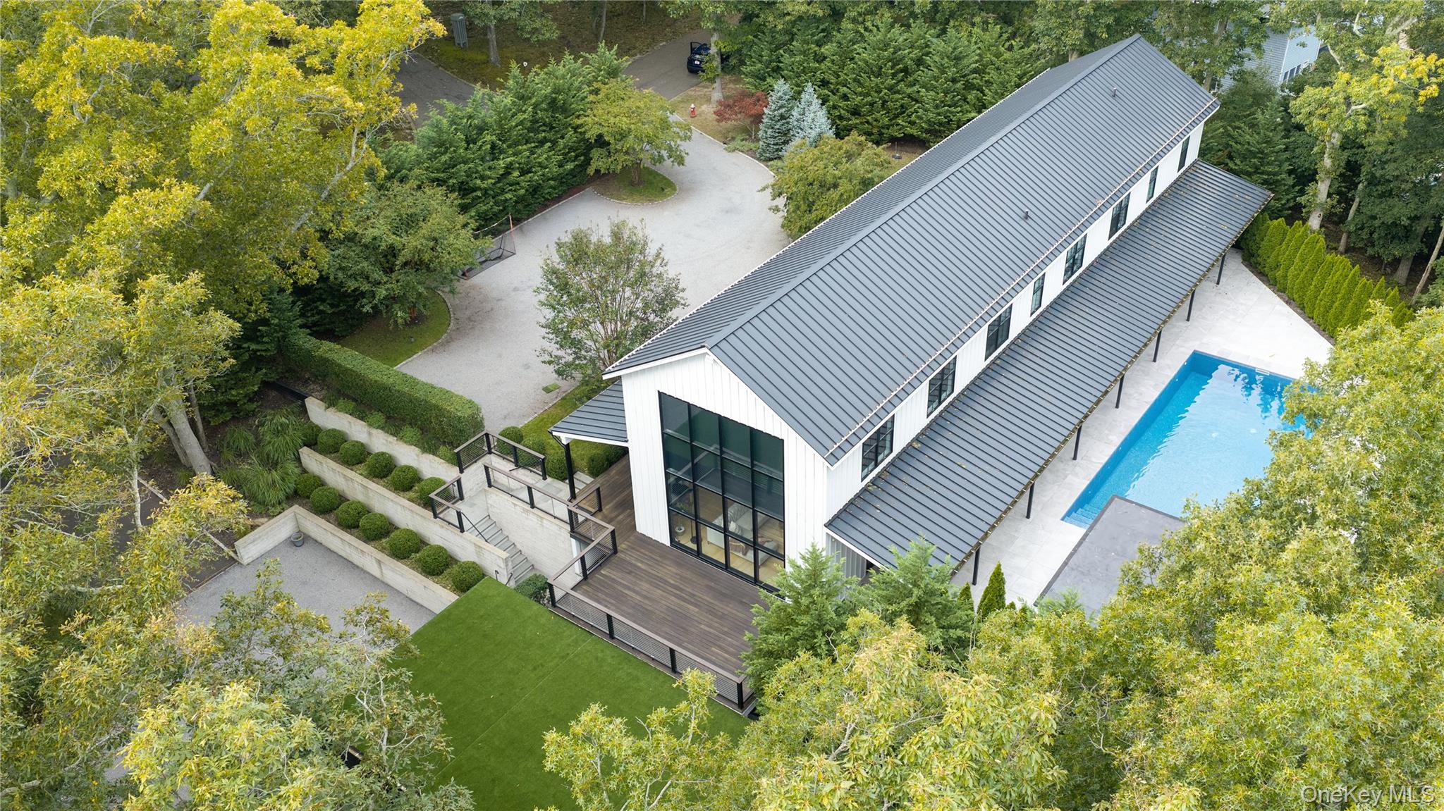 2 Bayview Avenue, Shelter Island Heights