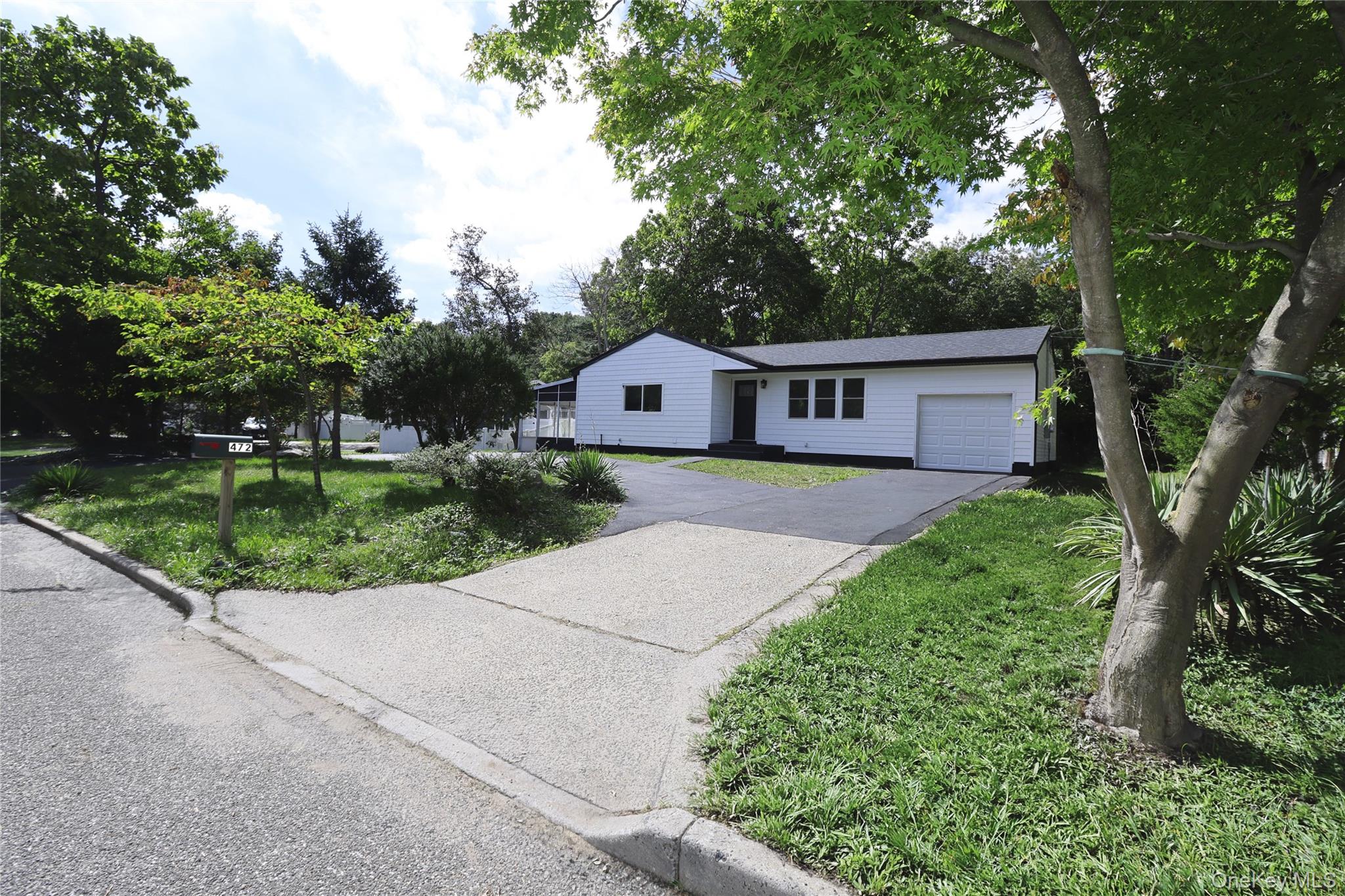 472 Nichols Road, Hauppauge