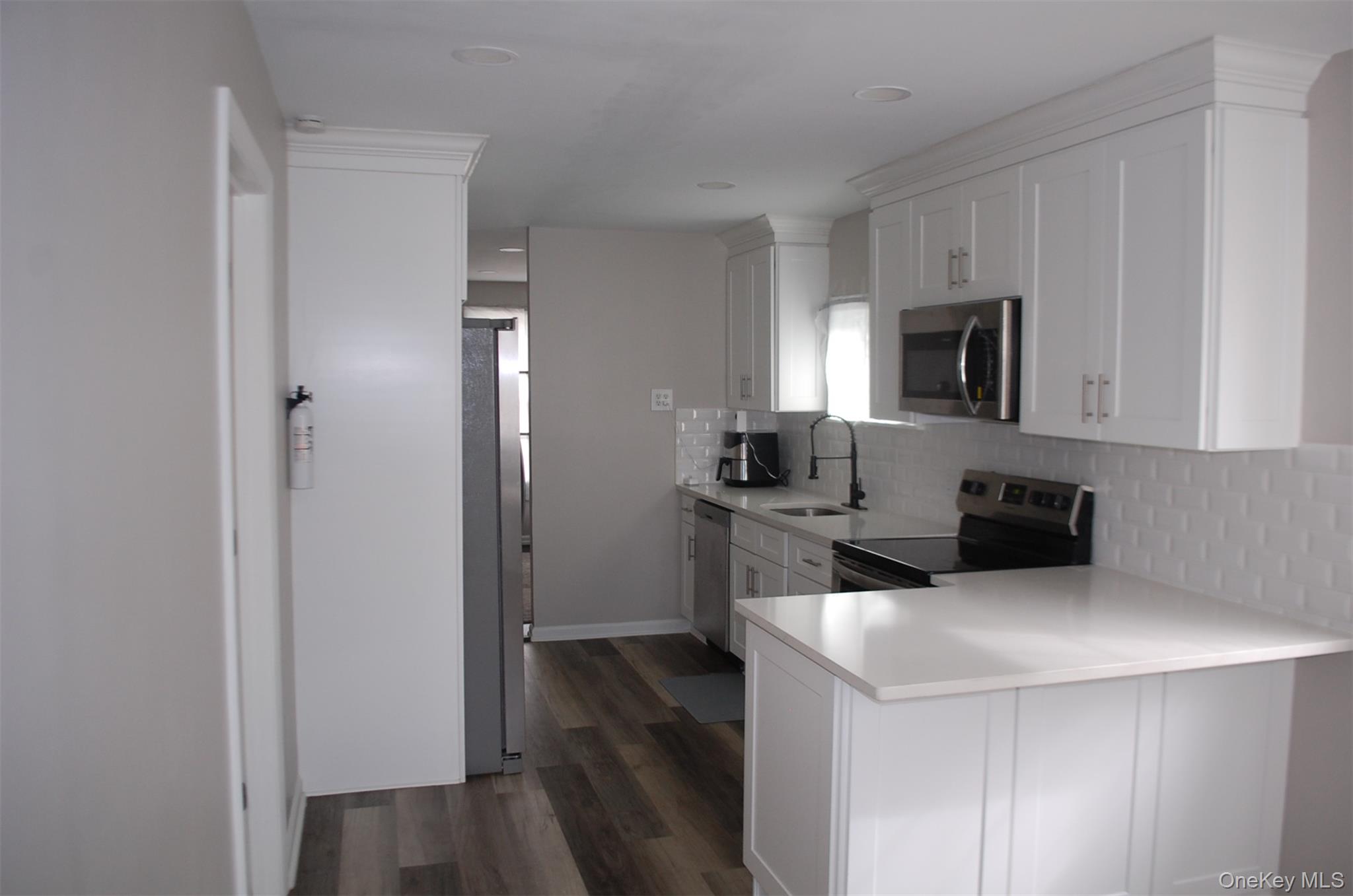 60 Huguenot Drive — photo 8