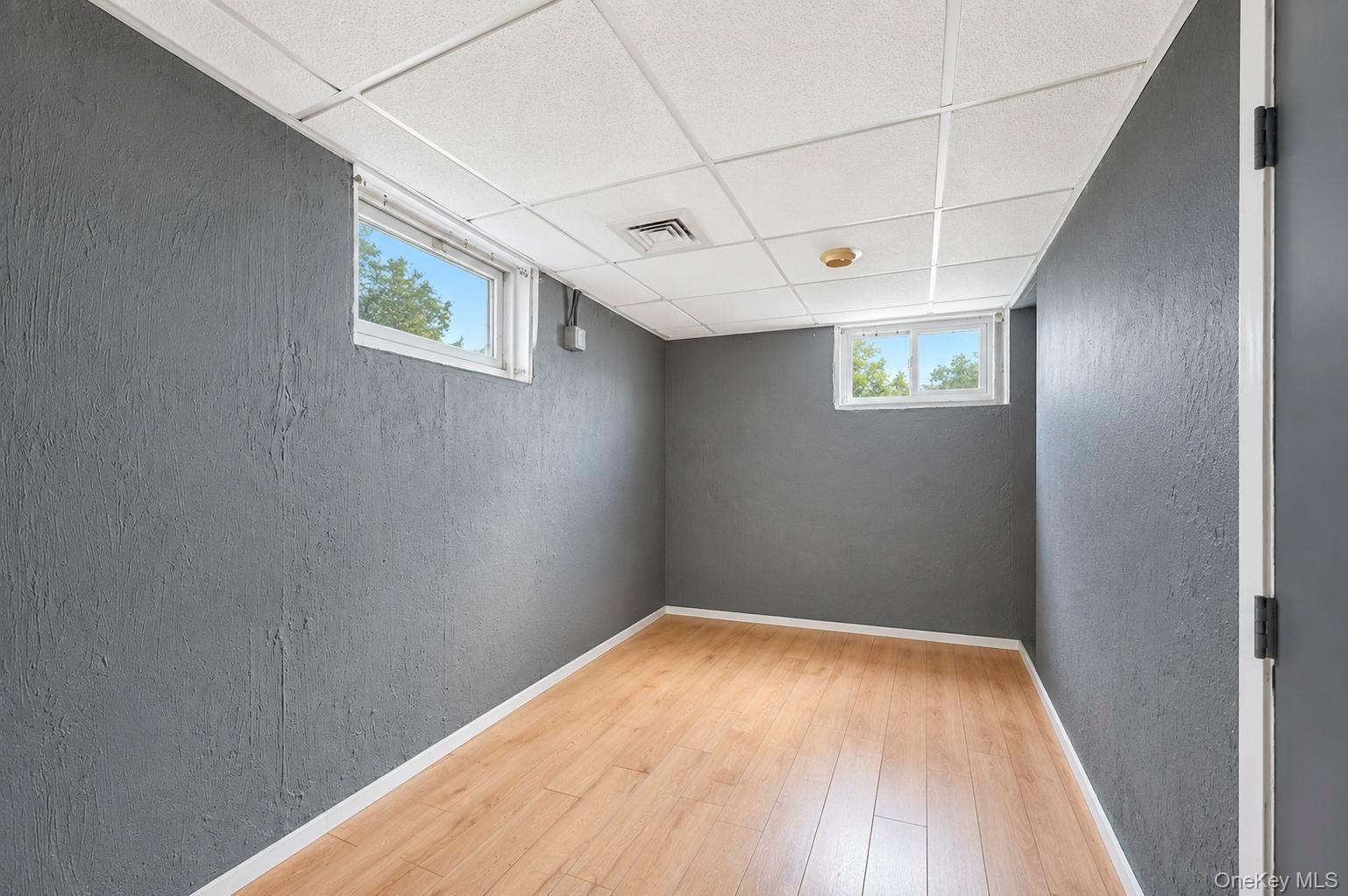 1219 Coates Avenue — photo 29