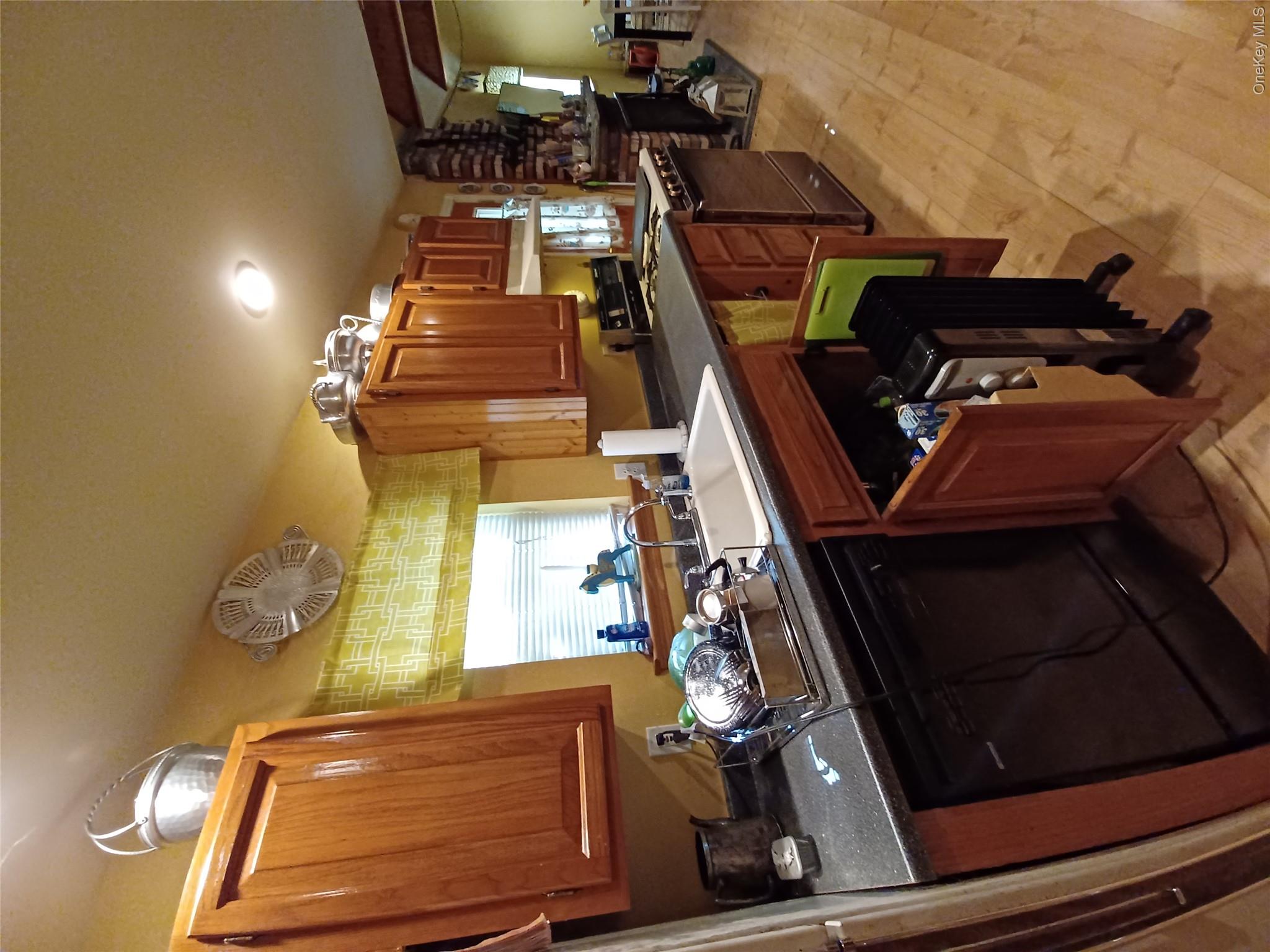251 Jefferson Drive — photo 14