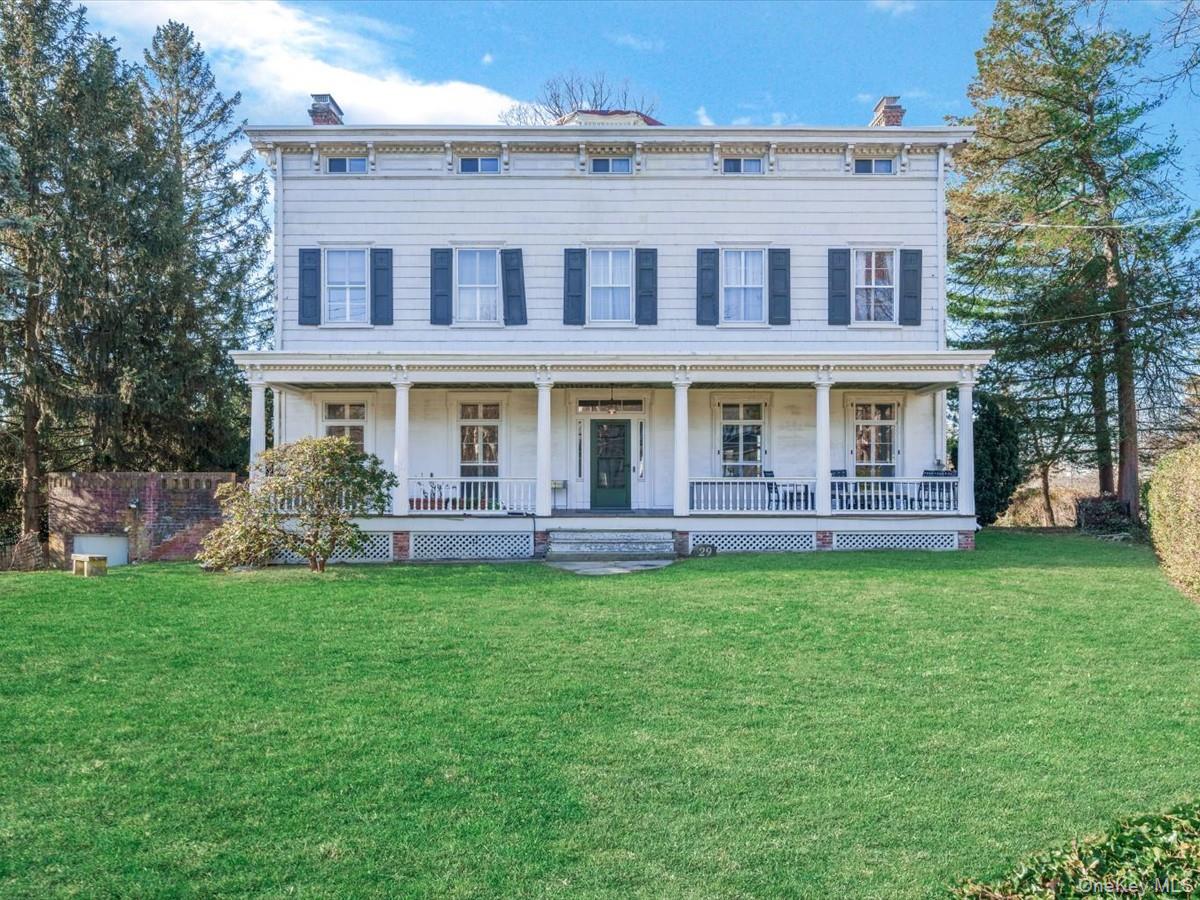 29 Center Drive