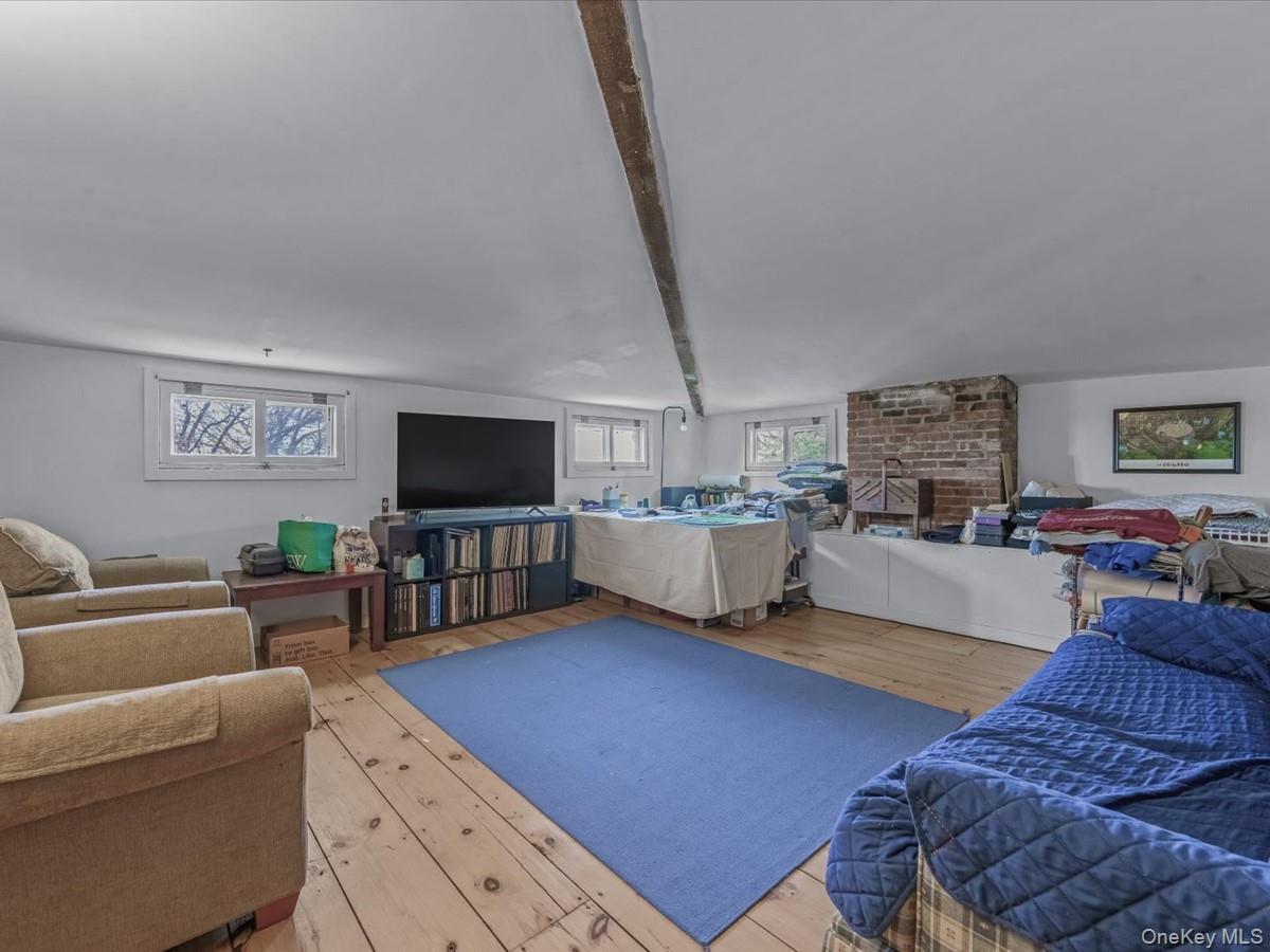 29 Center Drive — photo 20