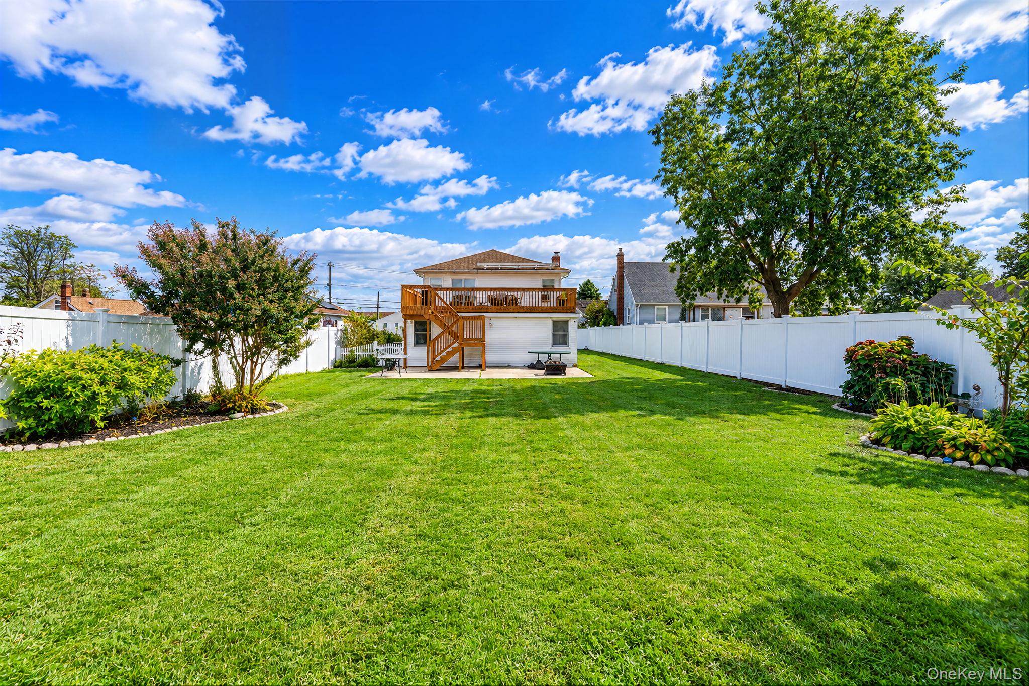 244 Baylawn Avenue — photo 10