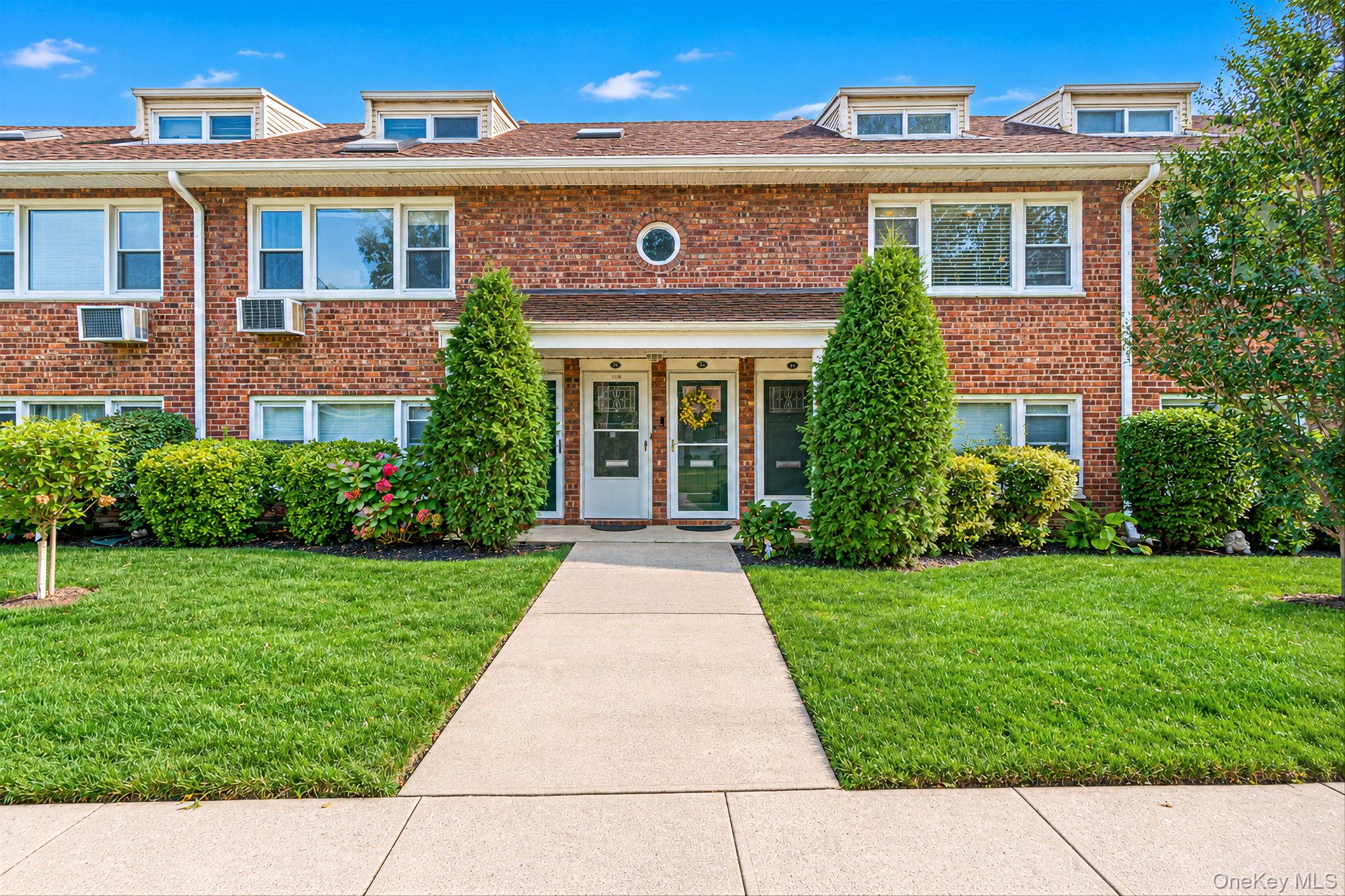 1600 Grand Ave #P4, Baldwin