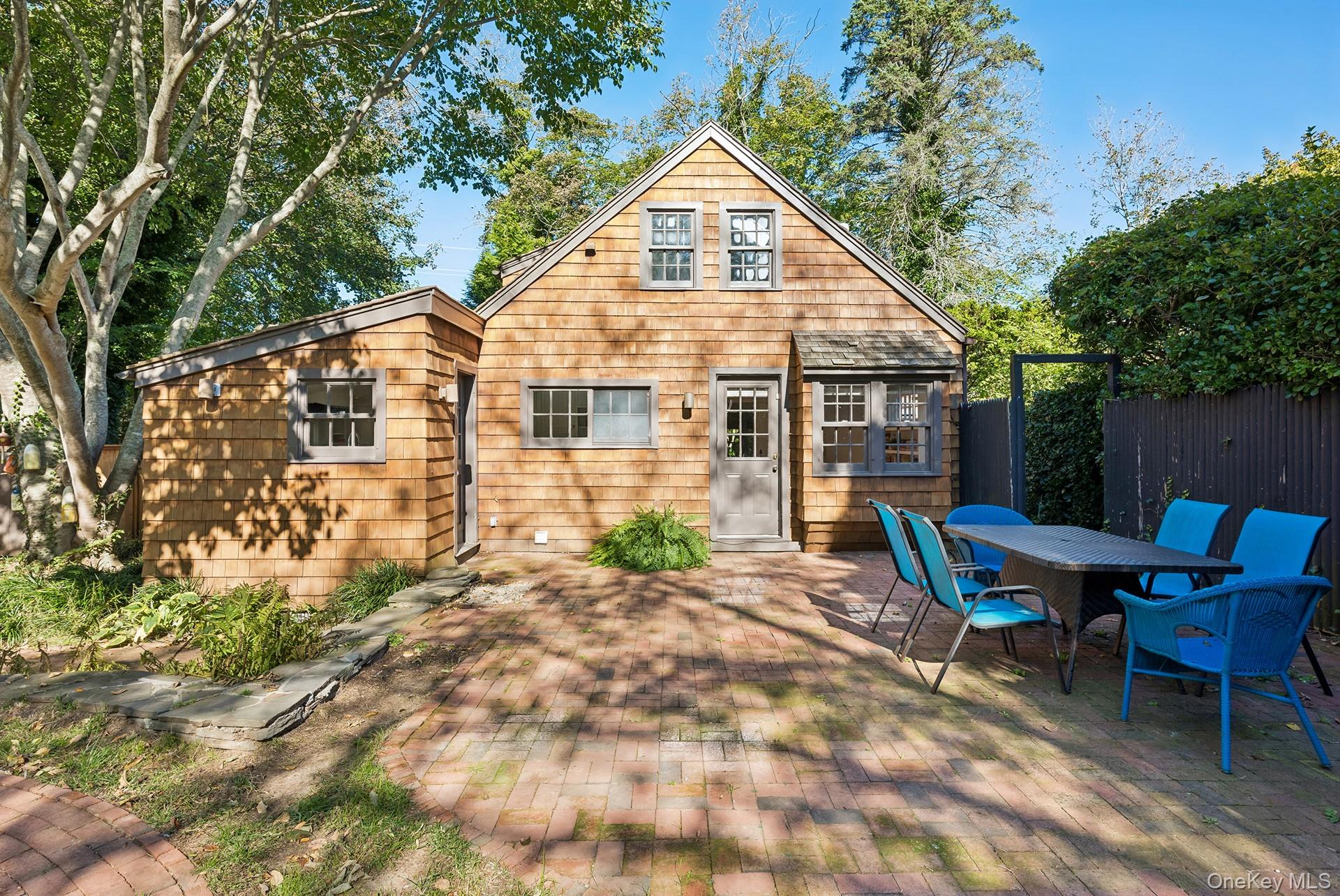 48 Accabonac Road — photo 35