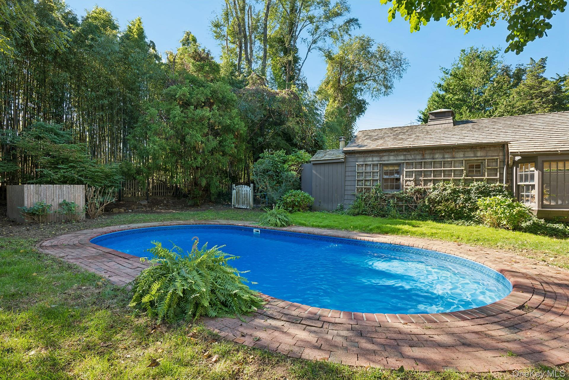 48 Accabonac Road — photo 41