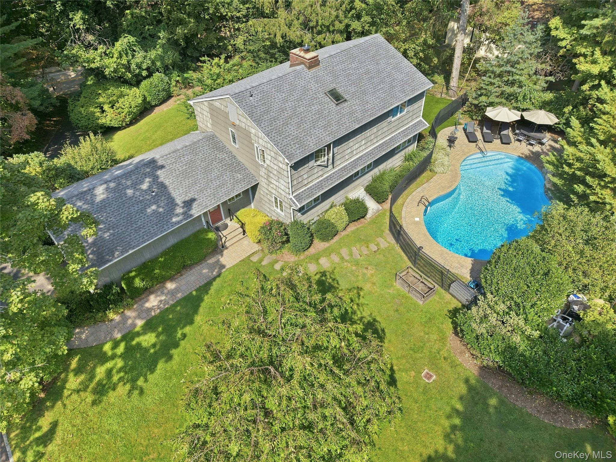 214 Norwood Avenue