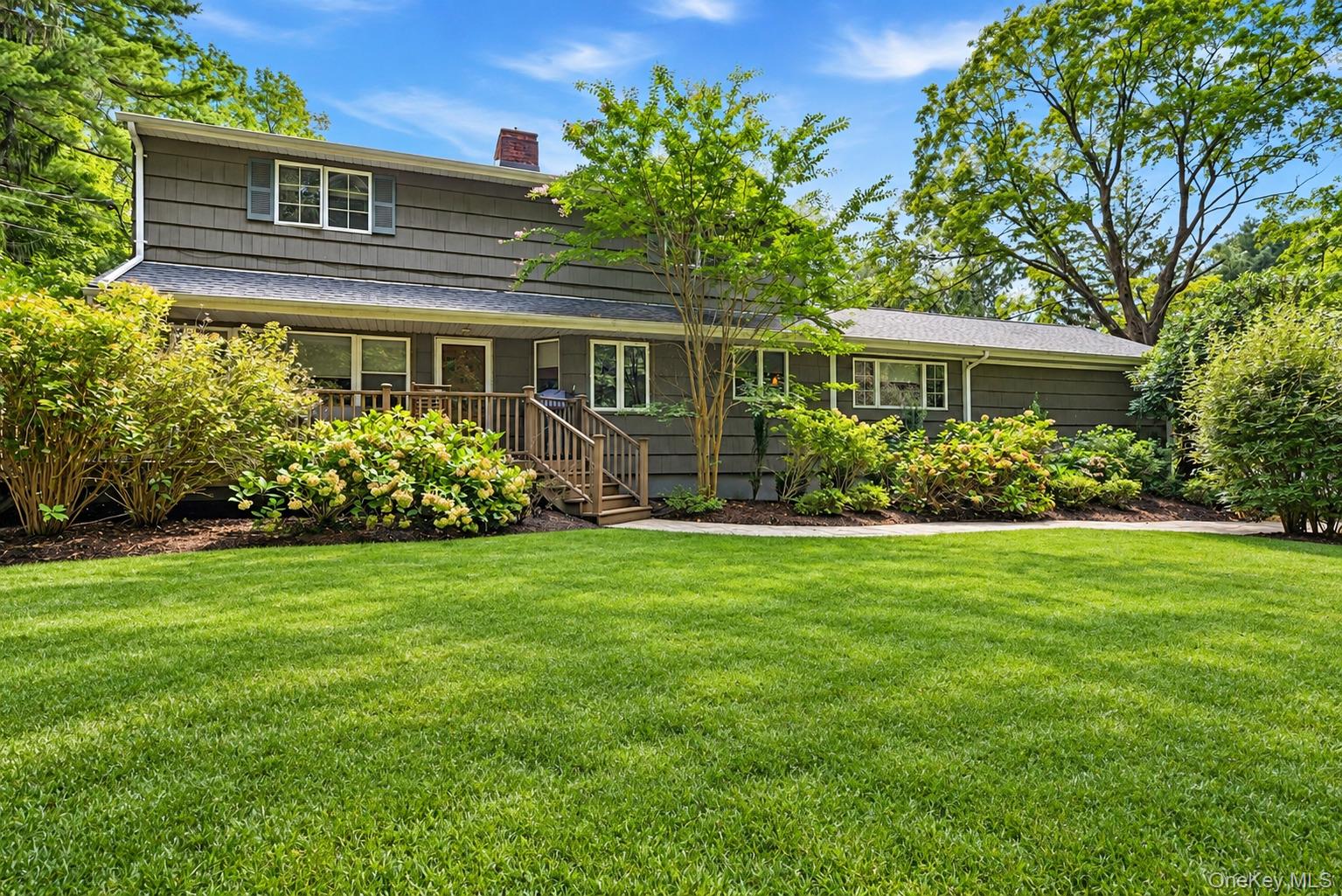 214 Norwood Avenue — photo 3