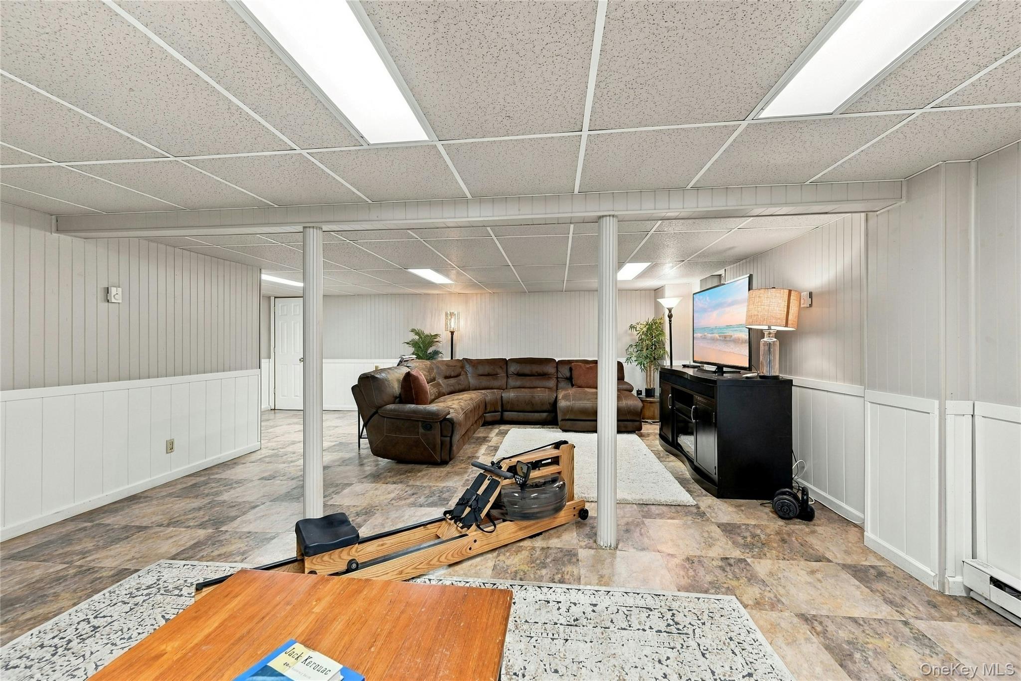 214 Norwood Avenue — photo 37