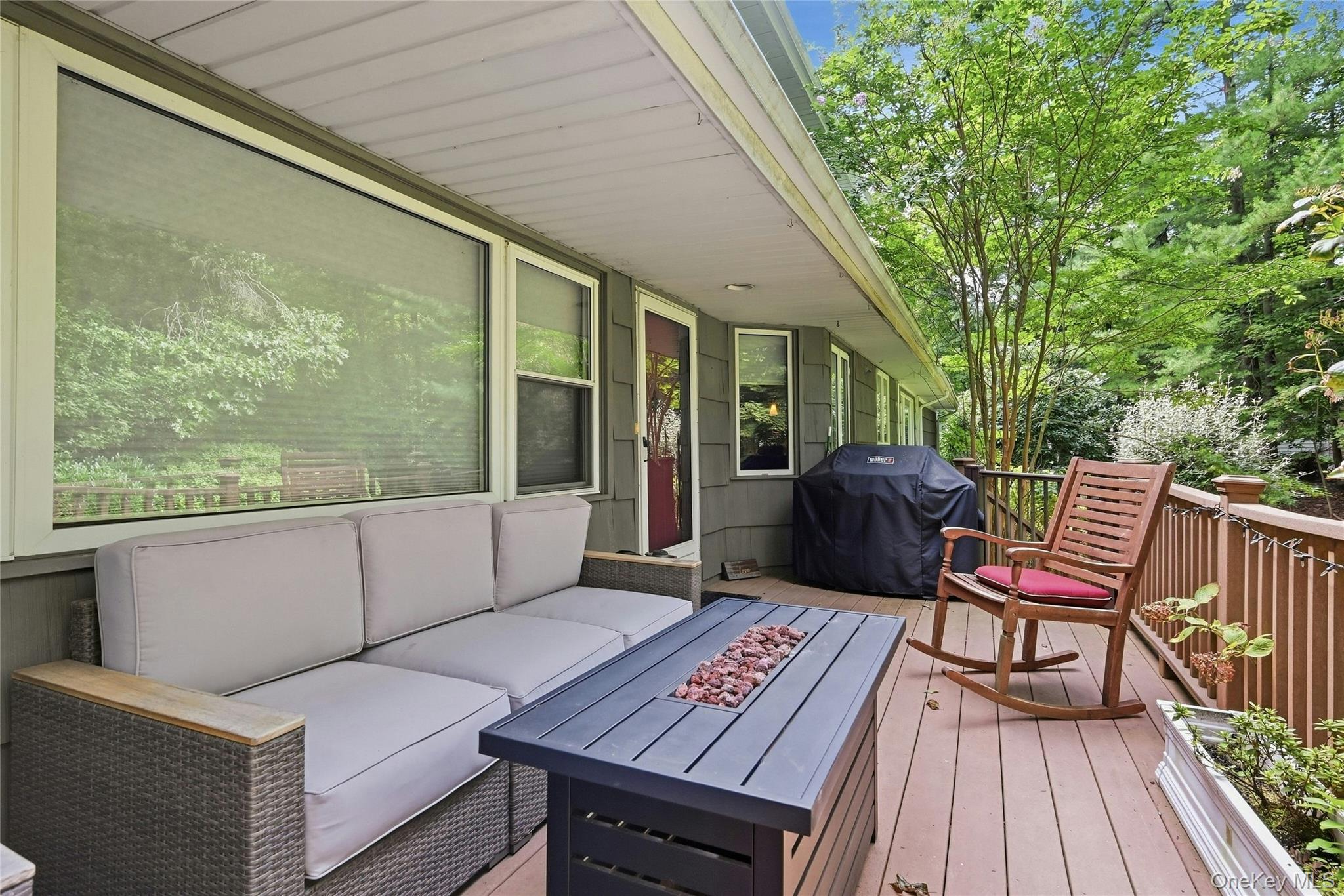 214 Norwood Avenue — photo 9