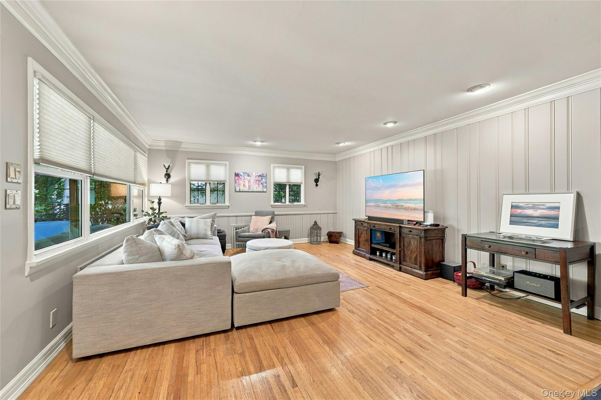 214 Norwood Avenue — photo 10