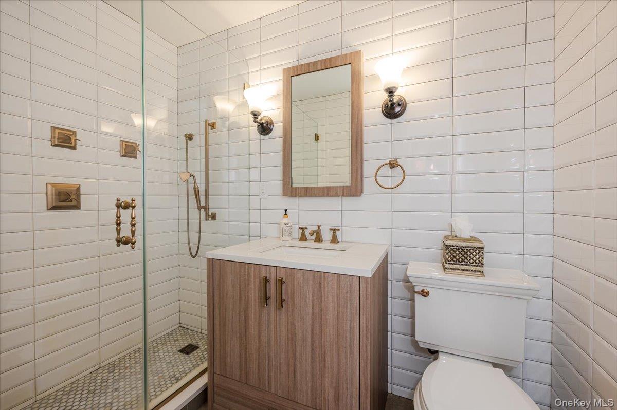 11 Knell Drive — photo 16