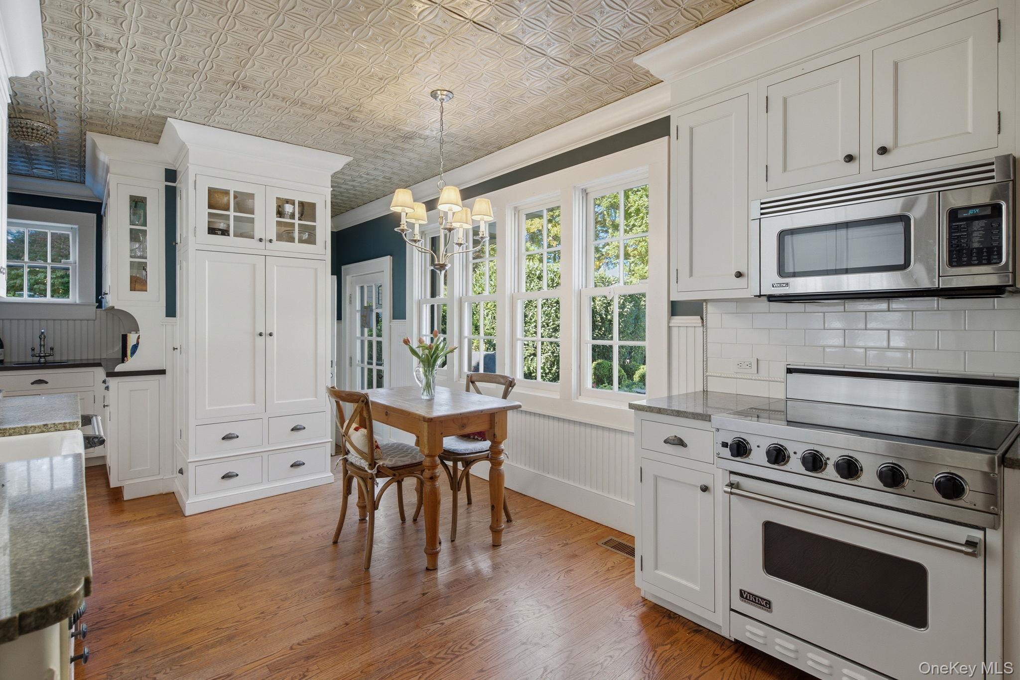75 Dewey Street — photo 11