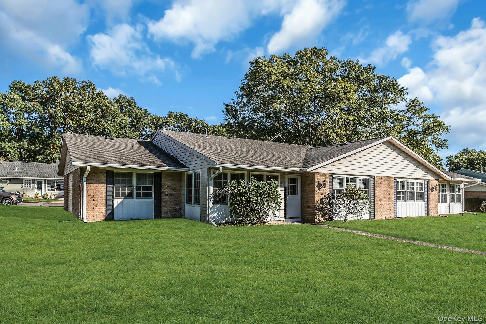 387 Woodbridge Drive #A — photo 3