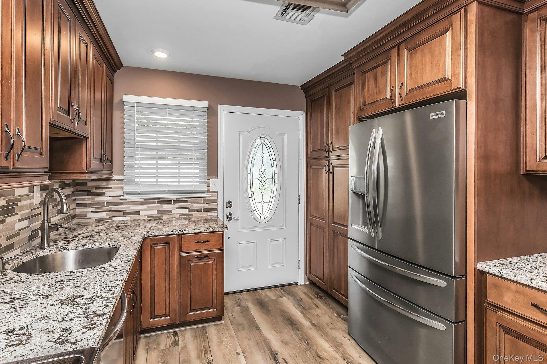 387 Woodbridge Drive #A — photo 7