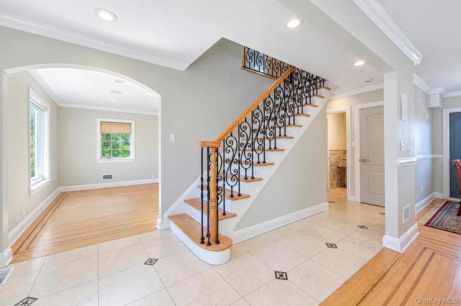 18 Pond Park Road — photo 2