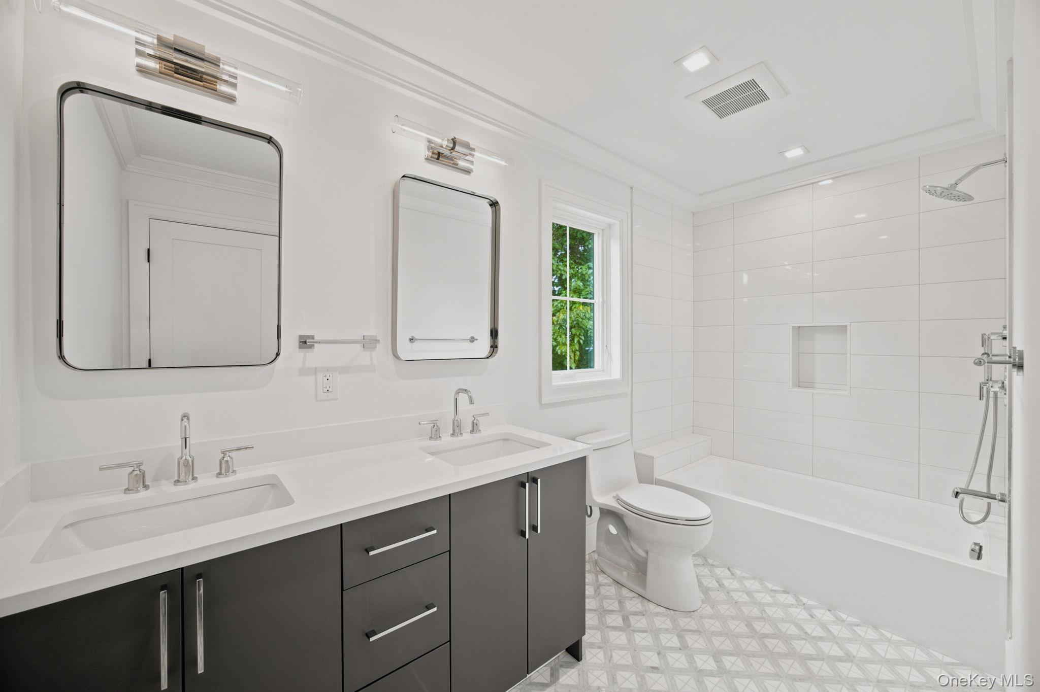 404 Langley Avenue — photo 23
