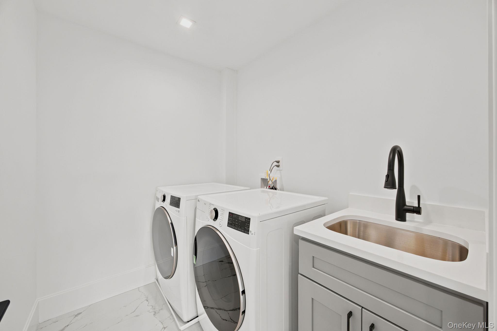 404 Langley Avenue — photo 24