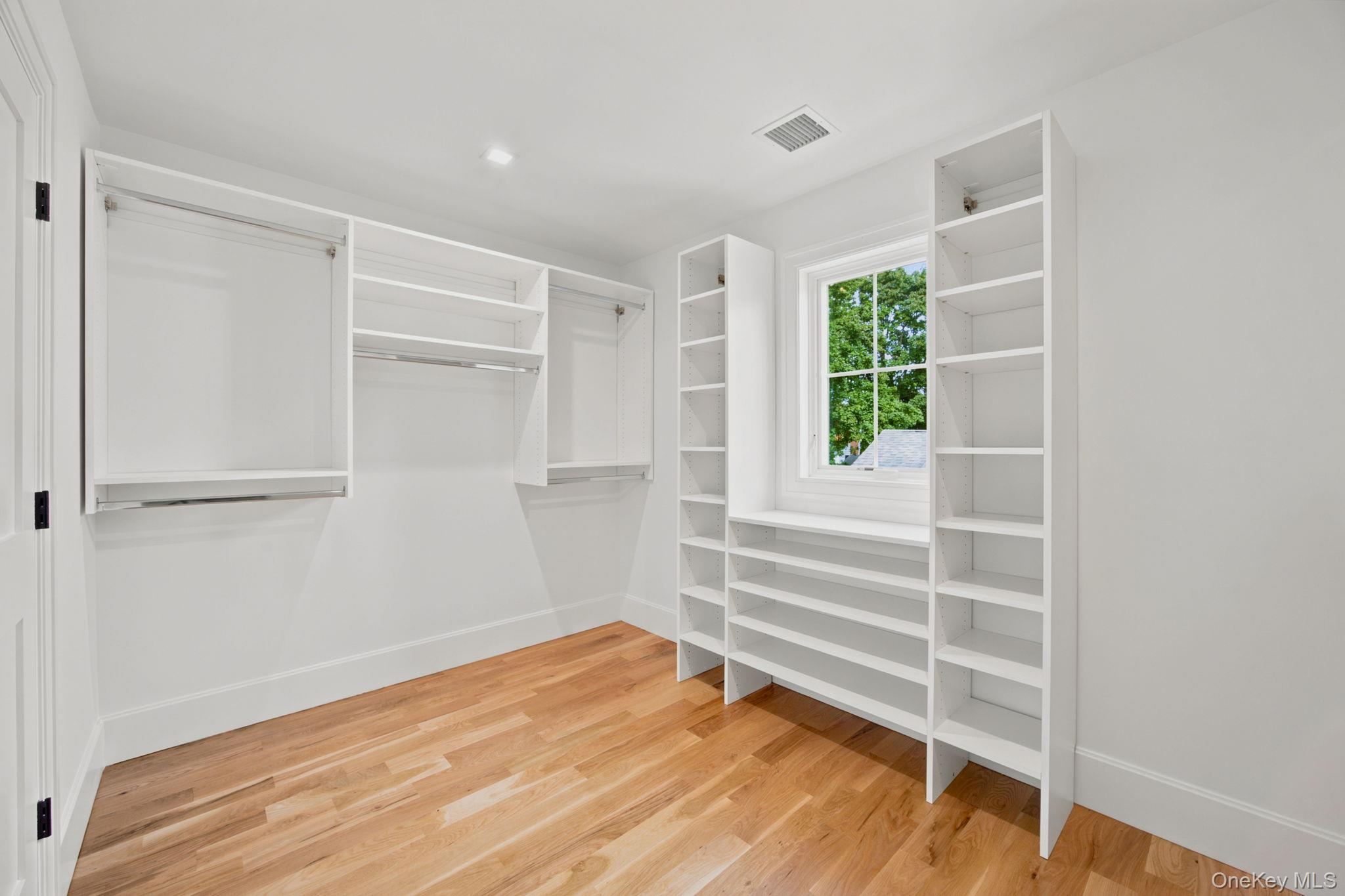 404 Langley Avenue — photo 29