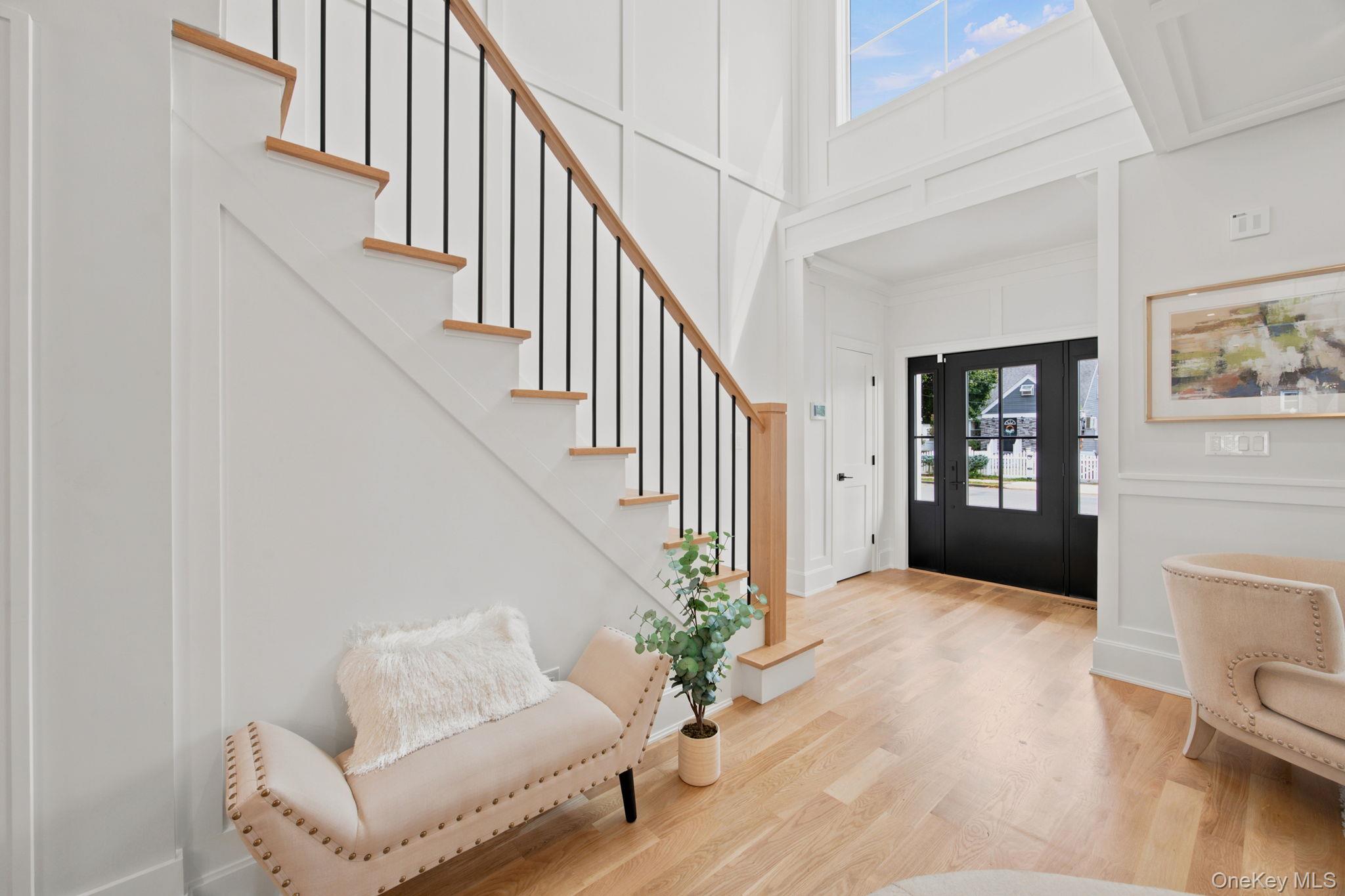 404 Langley Avenue — photo 4
