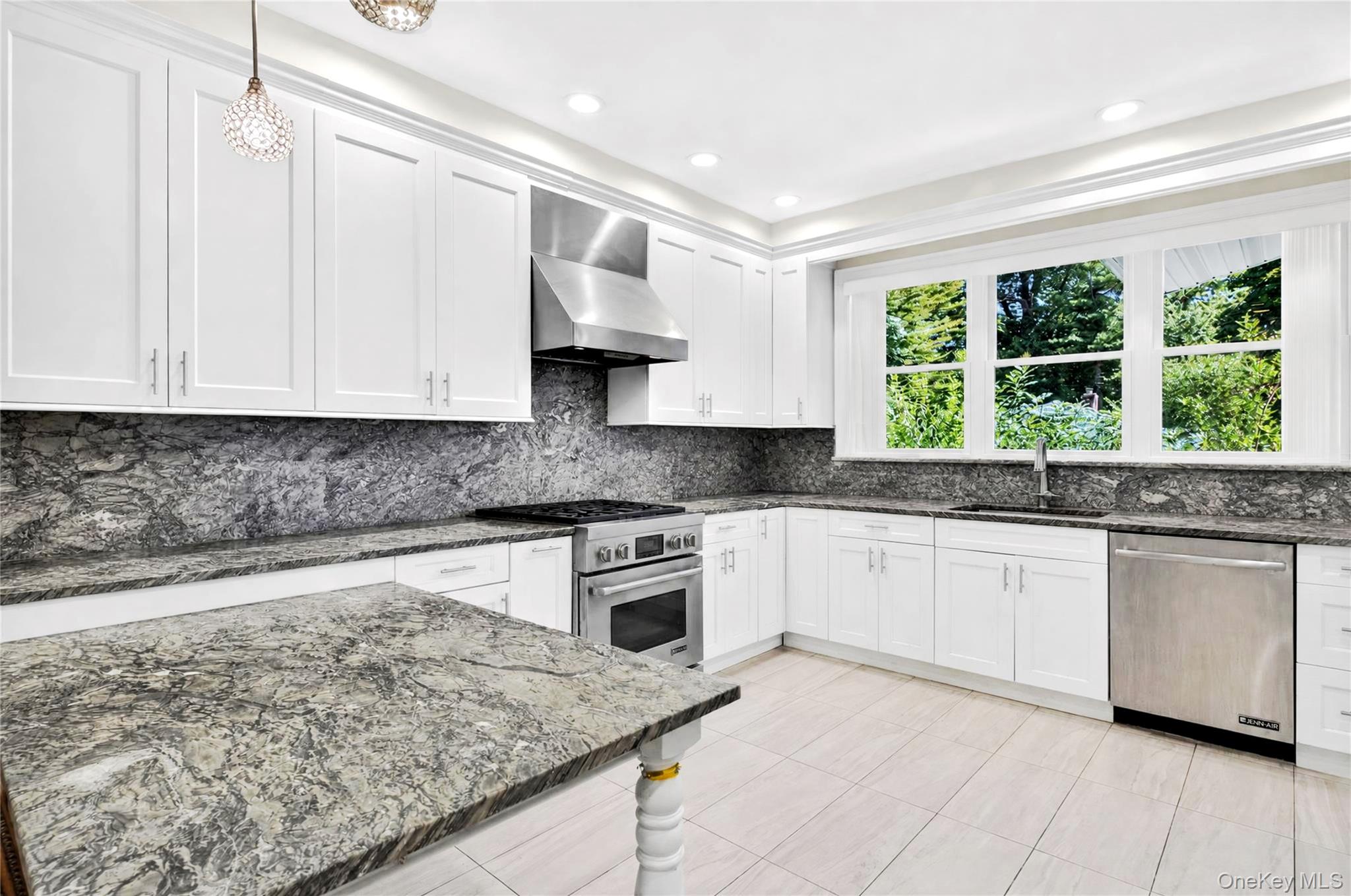 51 Bayview Avenue — photo 6