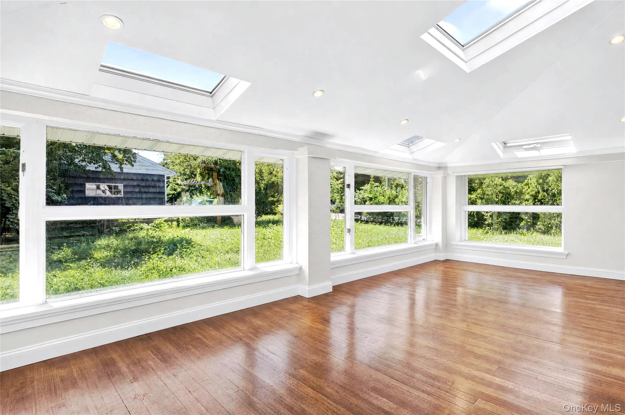 51 Bayview Avenue — photo 7