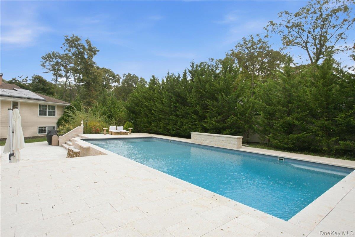20 Beaumont Drive — photo 37
