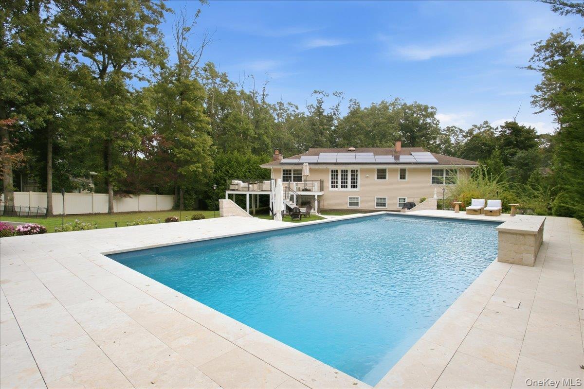20 Beaumont Drive — photo 38