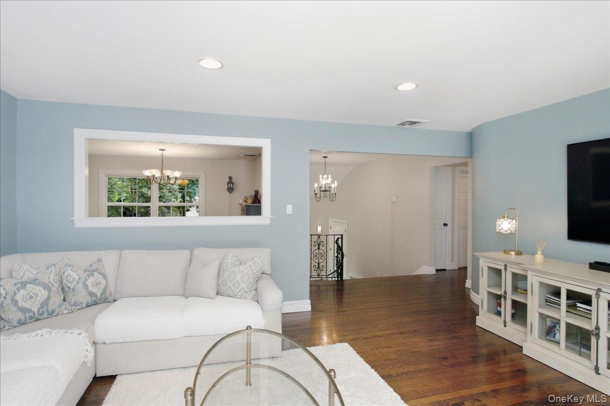 20 Beaumont Drive — photo 8