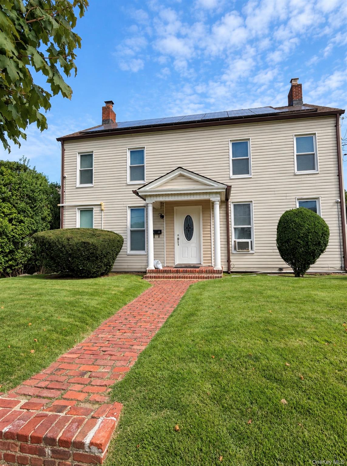 2521 Grand Avenue, Baldwin