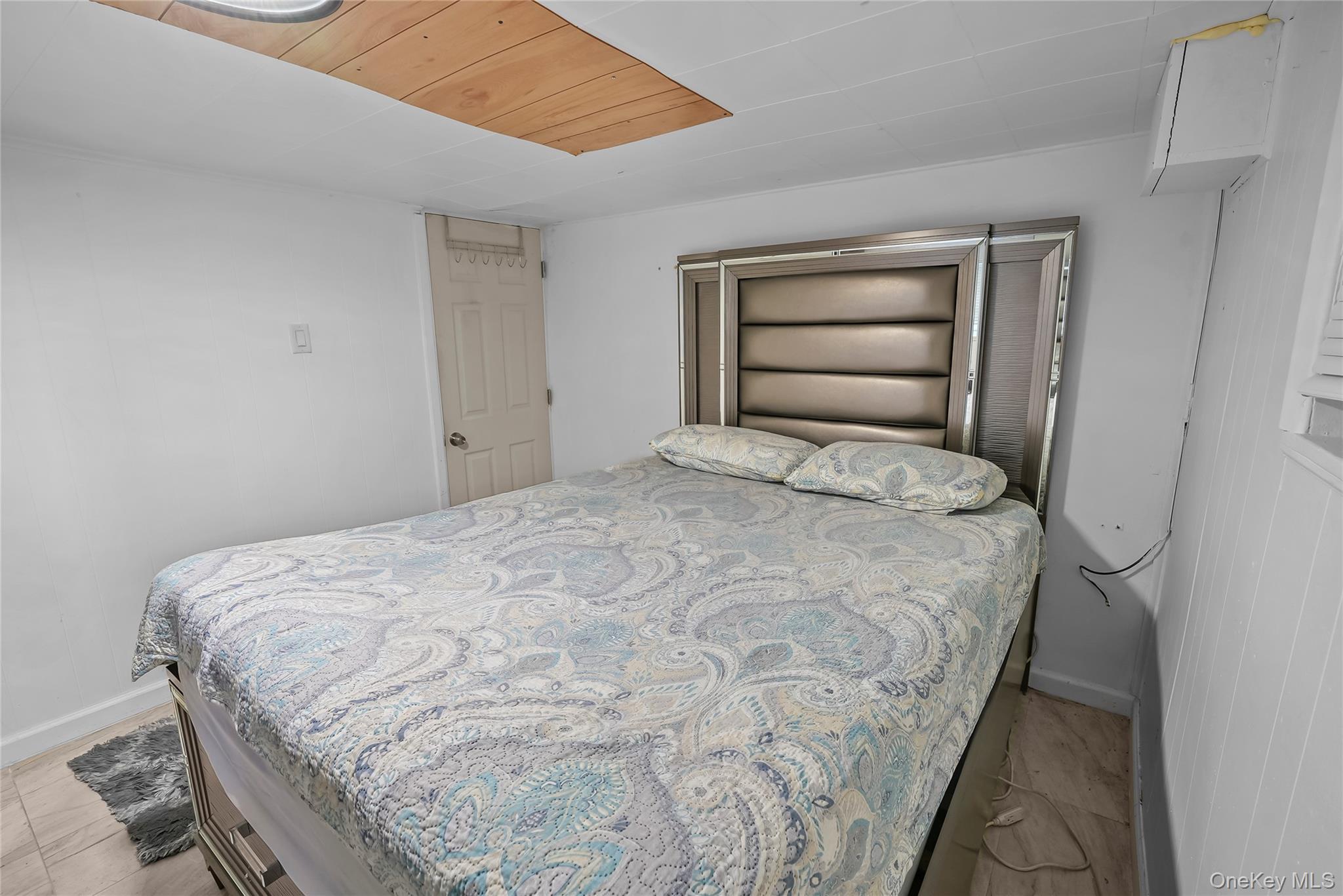 552 Kirkman Avenue — photo 19