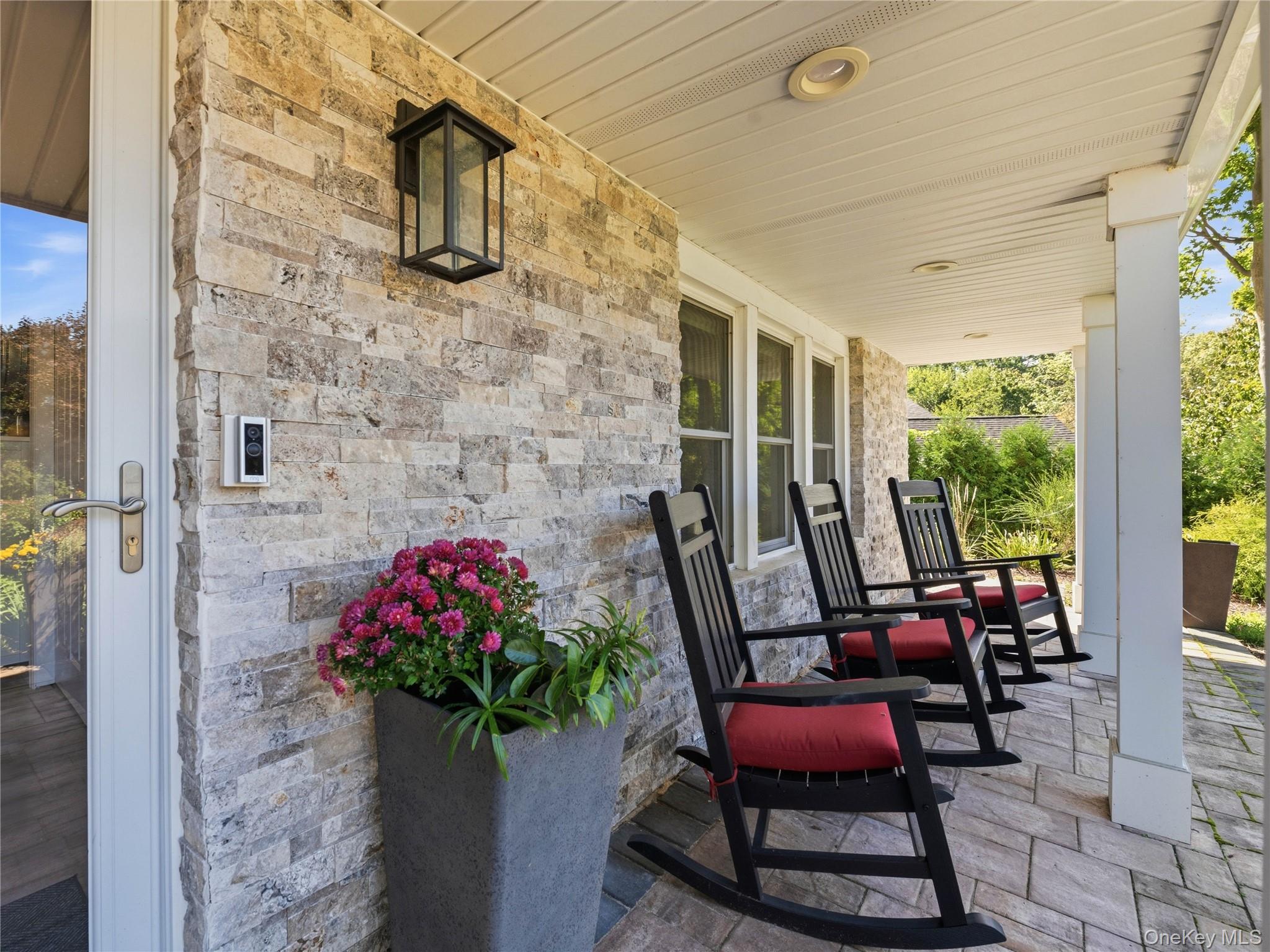 6 Daniel Drive — photo 4