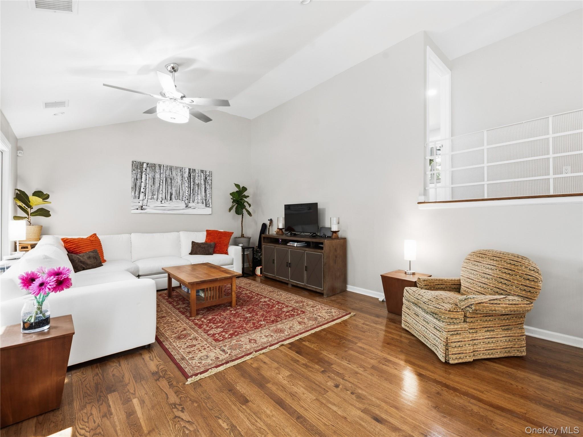 6 Daniel Drive — photo 8