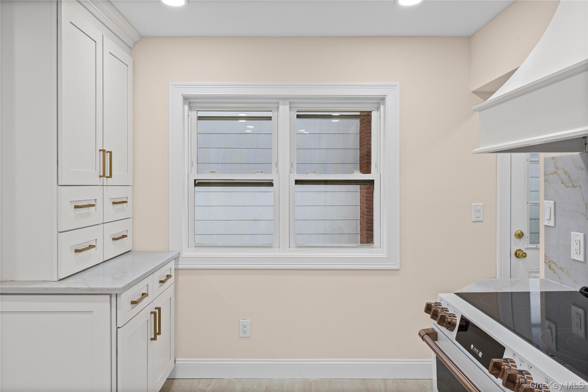 289 Lido Boulevard — photo 15
