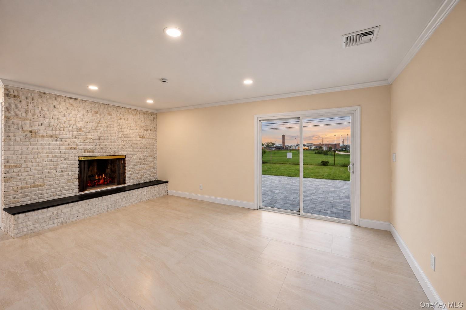 289 Lido Boulevard — photo 10