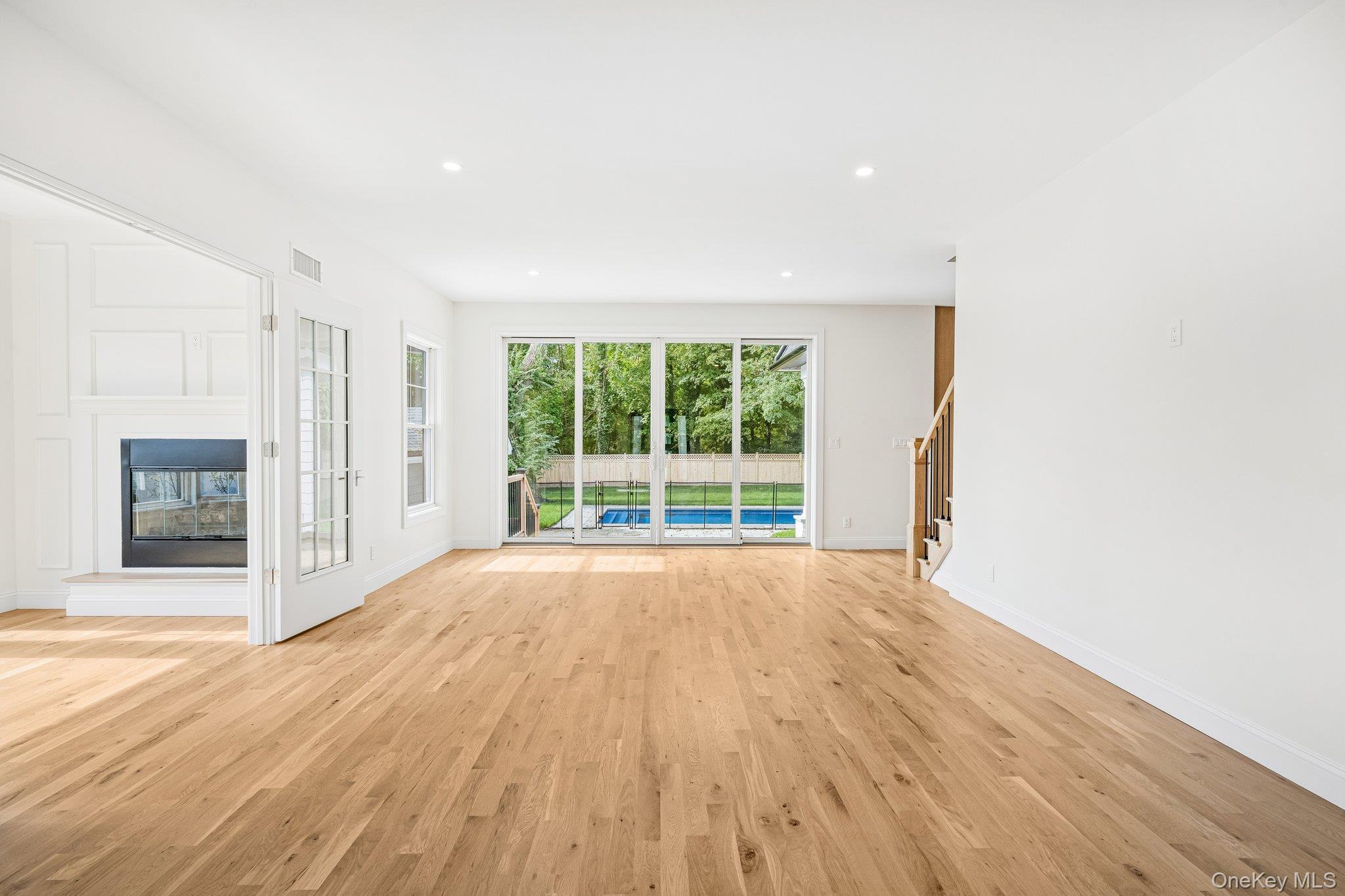 10 Nelson Avenue — photo 16
