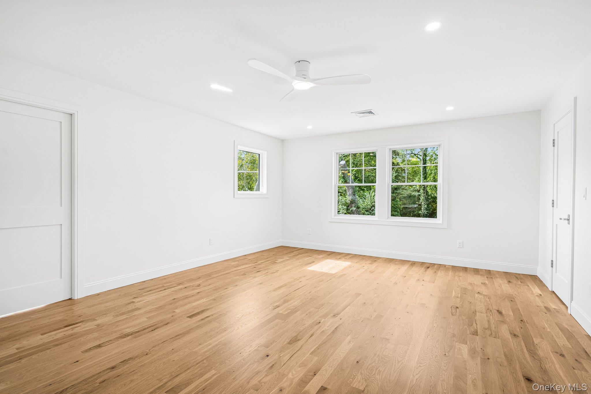 10 Nelson Avenue — photo 21