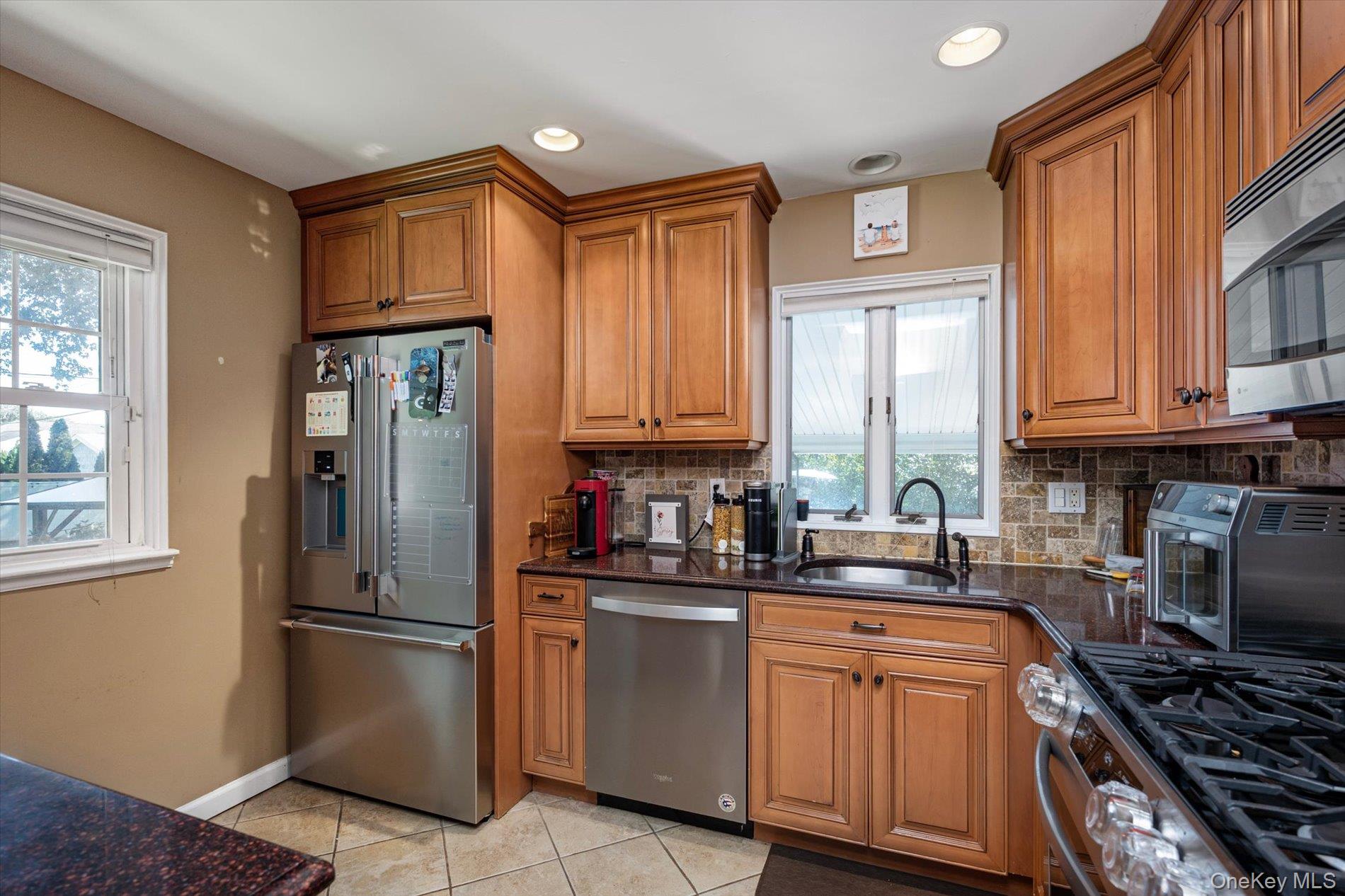 18 Meadow Lark Drive — photo 10