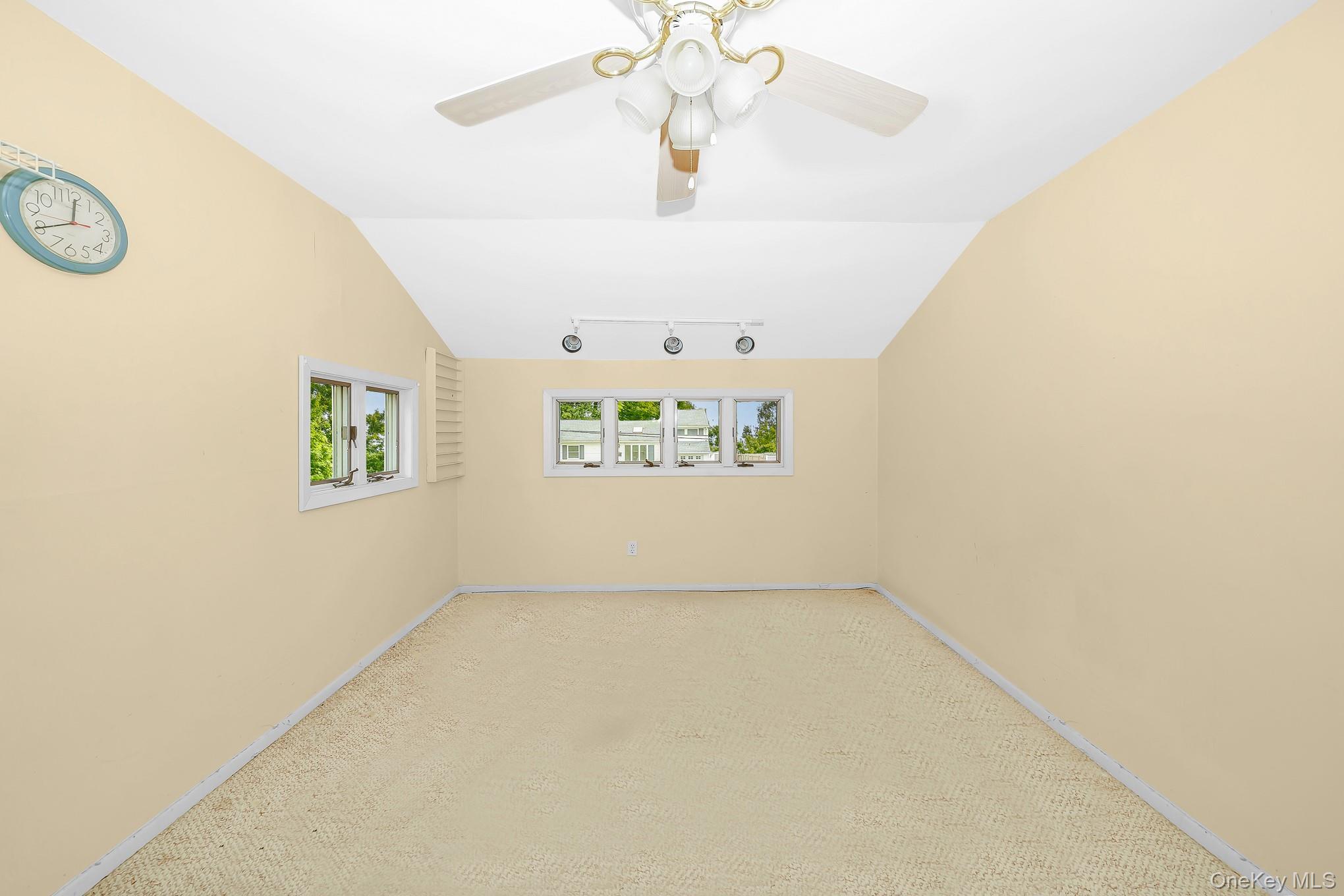 42 Peachtree Lane — photo 20