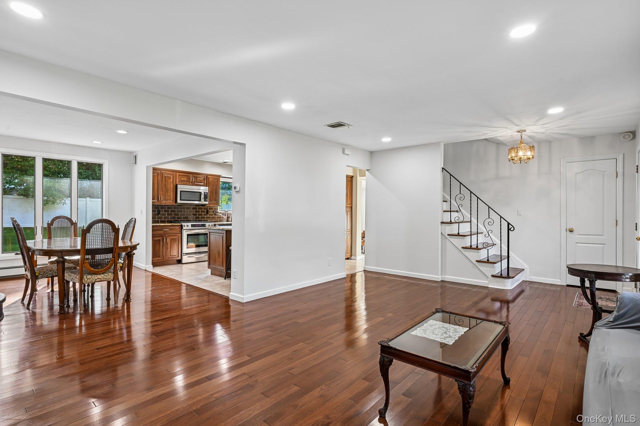 26 Falcon Drive — photo 5