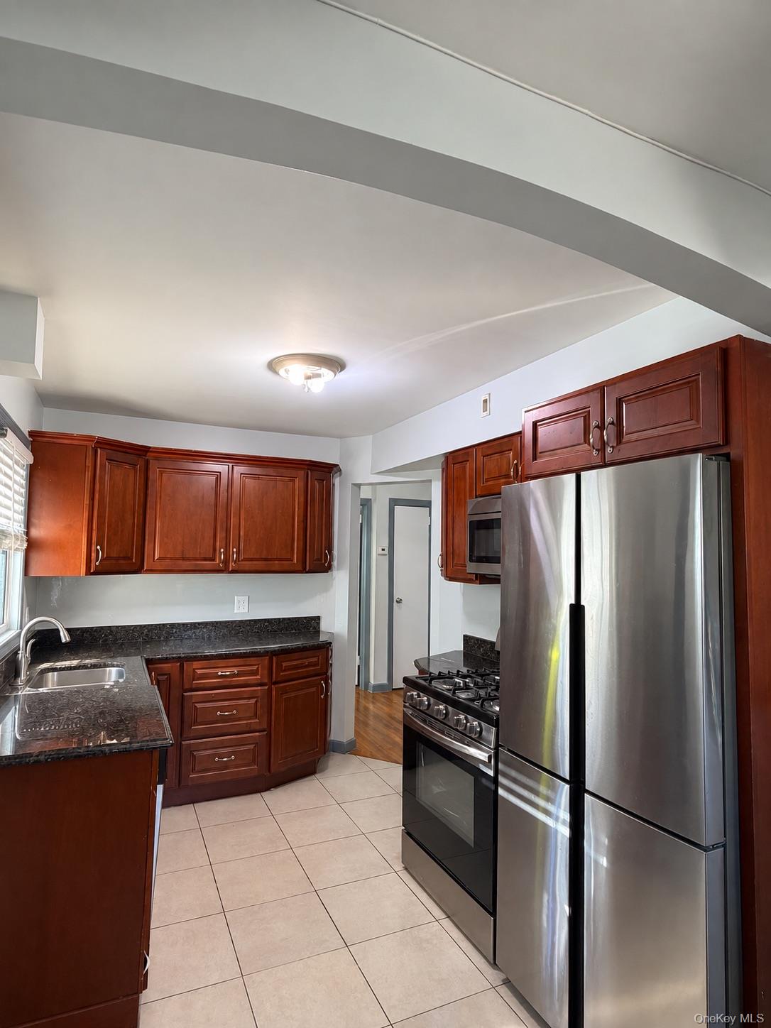 24 Montgomery Street — photo 10